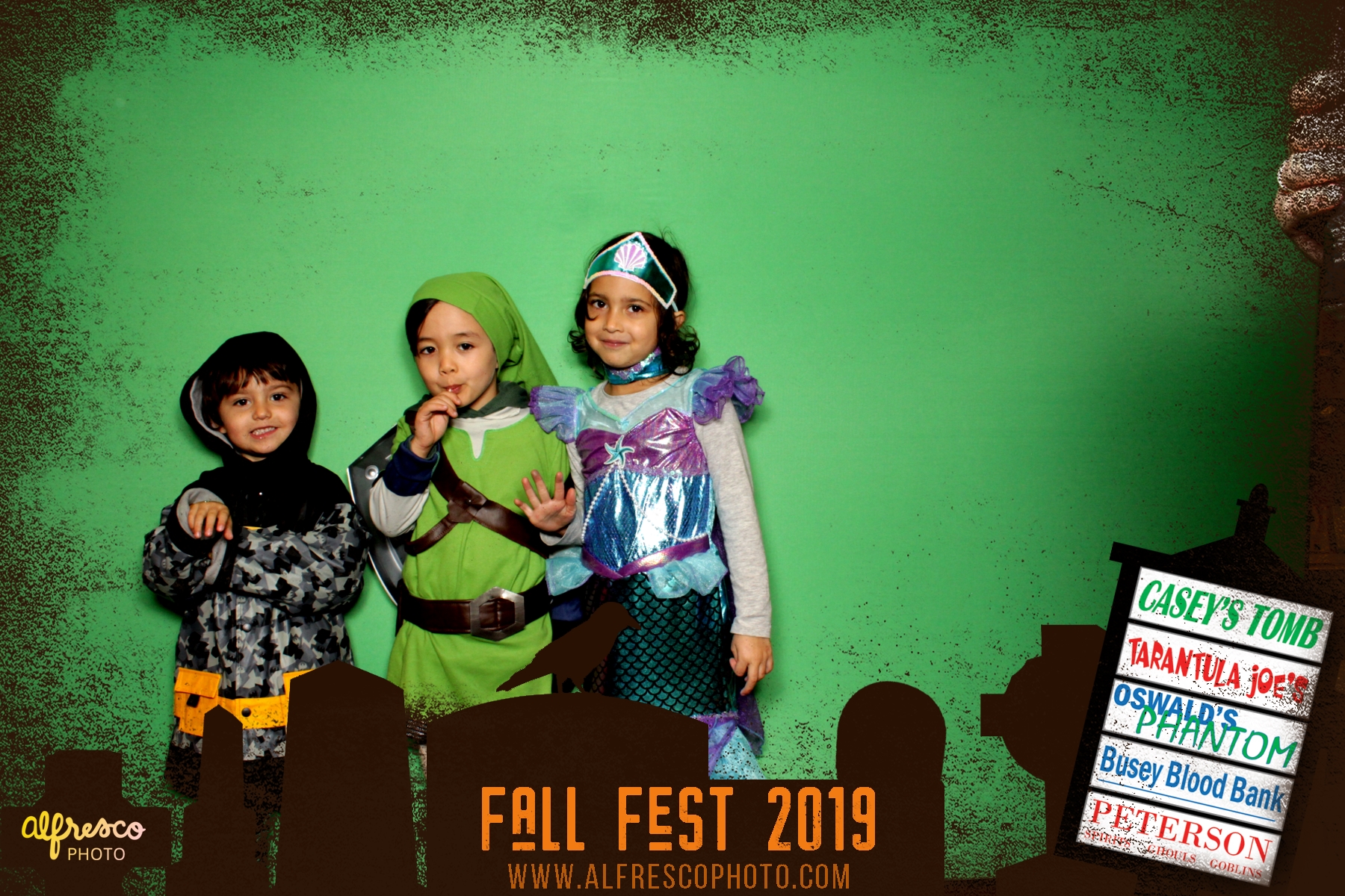 Naper Plaza Fall Fest | View more photos from the event at events.alfrescophoto.com/u/AlfrescoPhoto/Naper-Plaza-Fall-Fest
